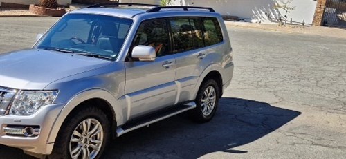 Mitsubishi Pajero 3.2 Di-Dc (140 kW) GLS Auto